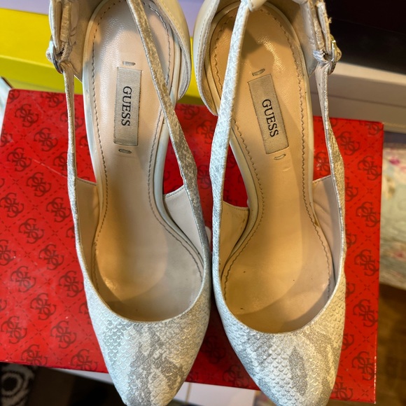 GUESS Jacoba Python print Platform Stilettos đź‘ 8M - Picture 3 of 11